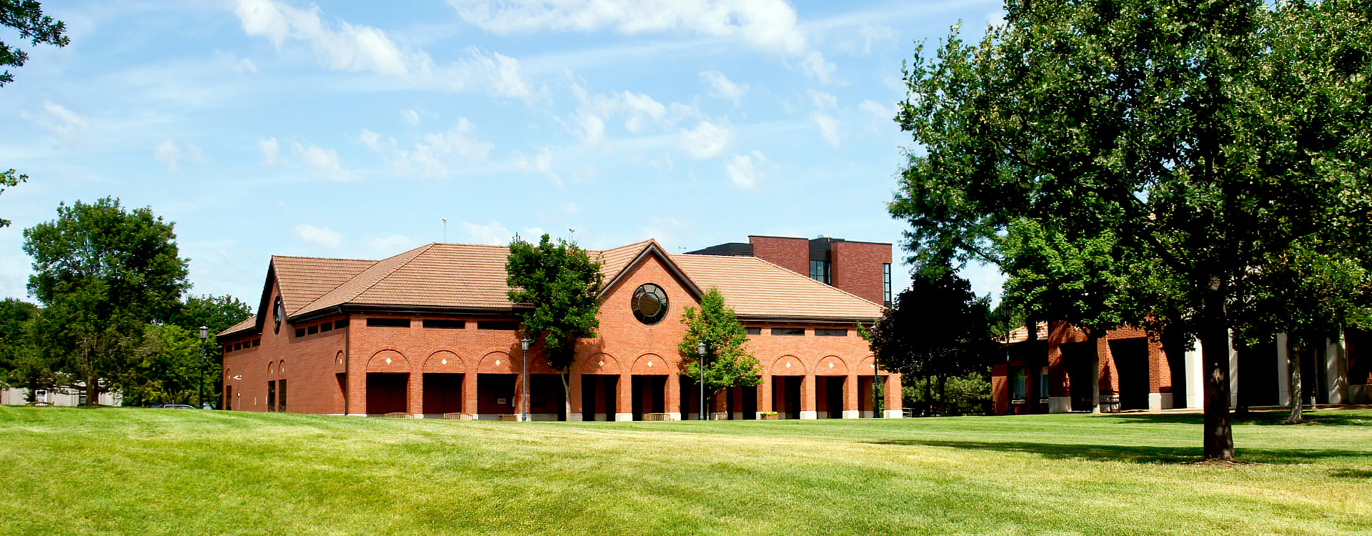 Schwan Library Exterior